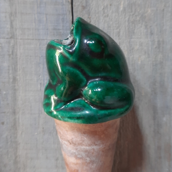 Vintage Frog Clay Pottery Watering Plant Feeder Spike - Picture 13 of 16